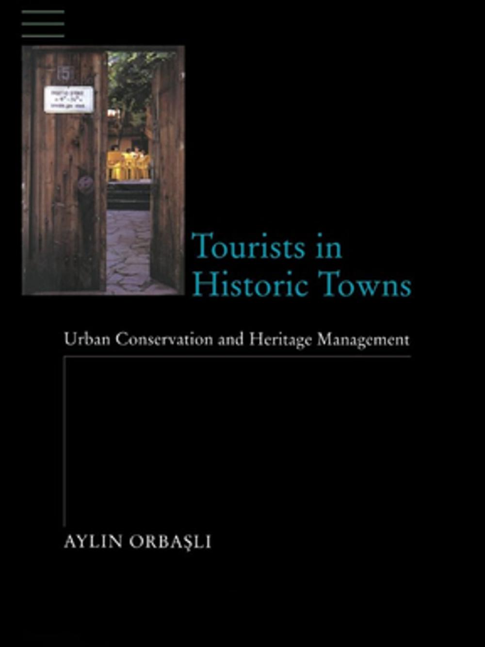 Big bigCover of Tourists in Historic Towns