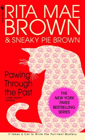 Cover of the book Pawing Through the Past by Lara Adrian