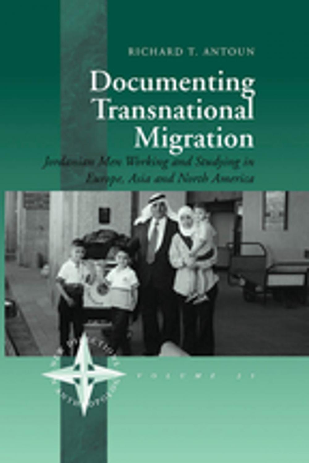 Big bigCover of Documenting Transnational Migration