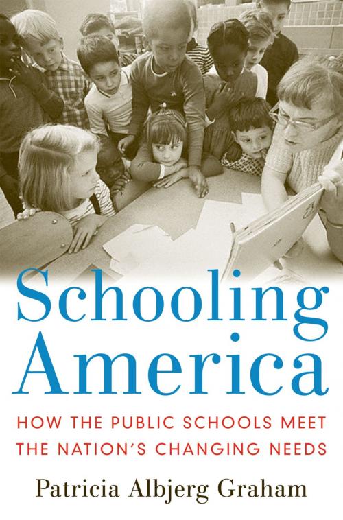 Cover of the book Schooling America by Patricia Albjerg Graham, Oxford University Press