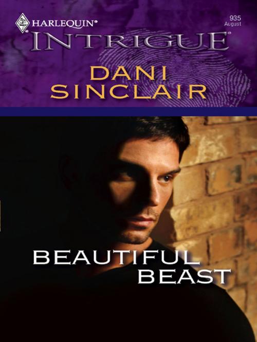 Cover of the book Beautiful Beast by Dani Sinclair, Harlequin