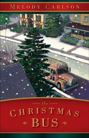 Cover of the book Christmas Bus, The by Michael Dauphinais, Matthew Levering