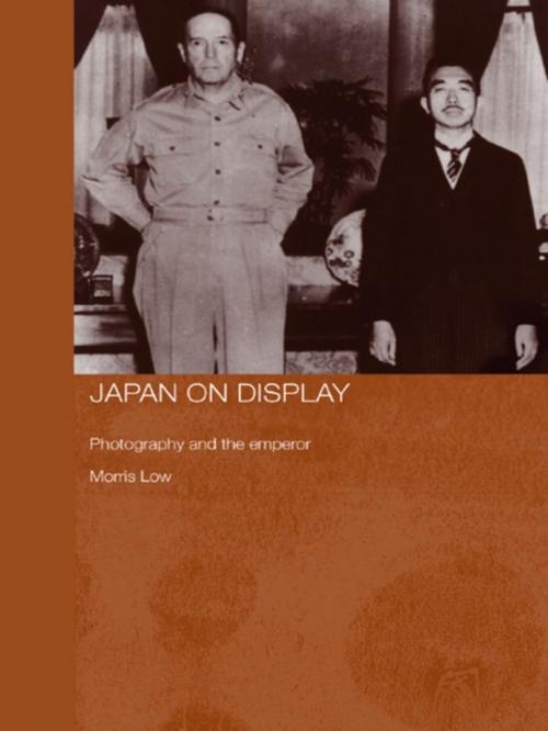 Cover of the book Japan on Display by Morris Low, Taylor and Francis