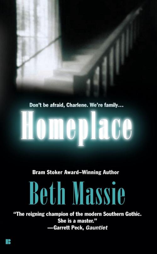 Cover of the book Homeplace by Beth Massie, Penguin Publishing Group