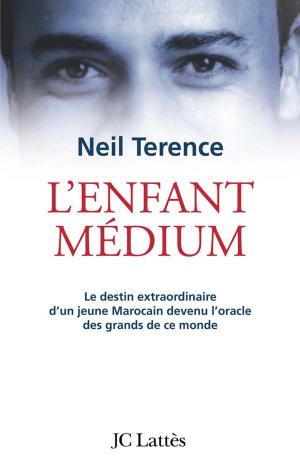 Cover of the book L'enfant medium by Hervé Le Tellier