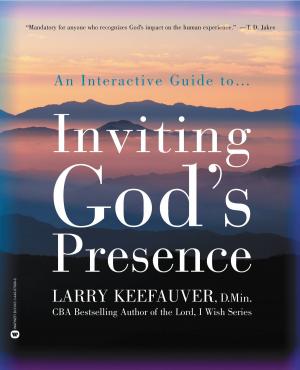 Cover of the book Inviting Gods Presence by Patsy Clairmont