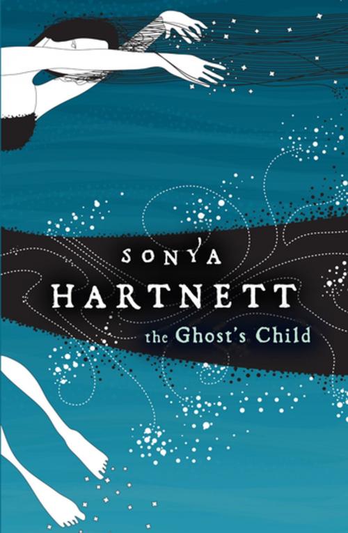 Cover of the book Ghost's Child by Sonya Hartnett, Penguin Random House Australia