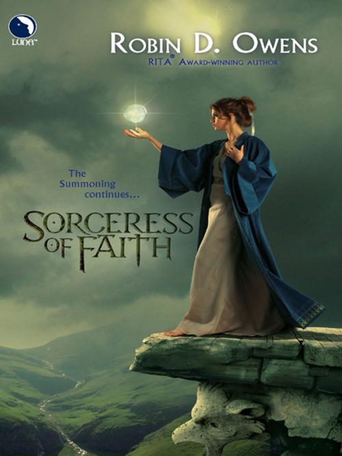 Cover of the book Sorceress of Faith by Robin D. Owens, Luna