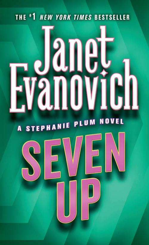 Cover of the book Seven Up by Janet Evanovich, St. Martin's Press