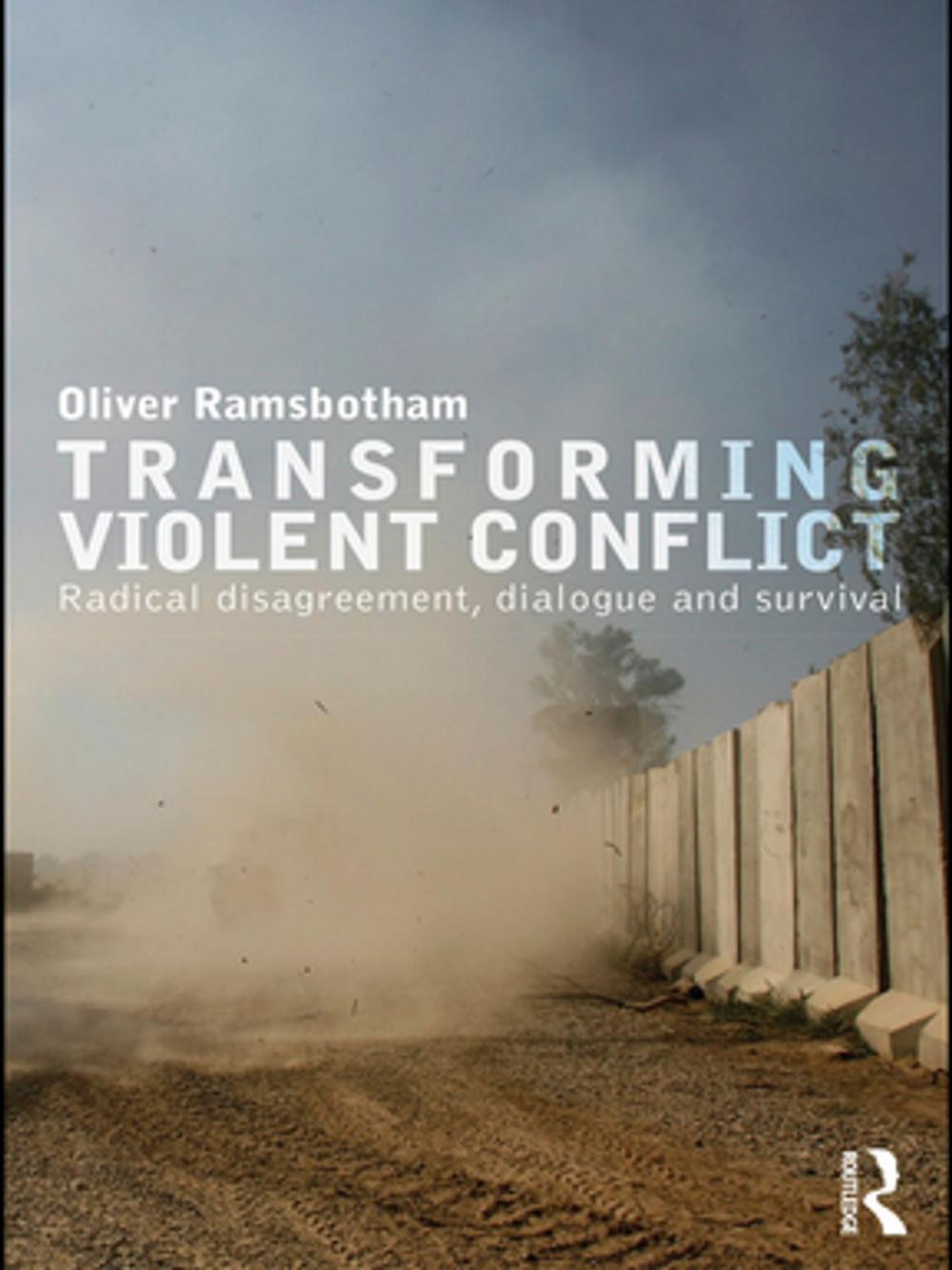 Big bigCover of Transforming Violent Conflict