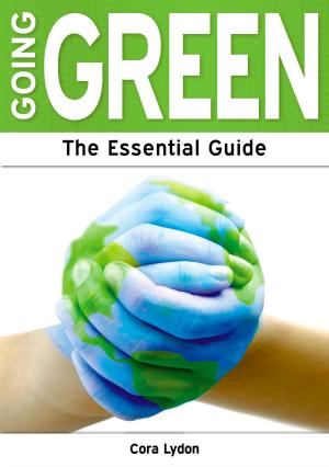 Book cover of Going Green: The Essential Guide