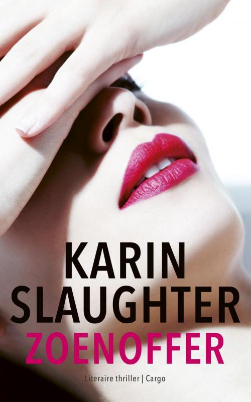 Cover of the book Zoenoffer by Karin Slaughter, Bezige Bij b.v., Uitgeverij De