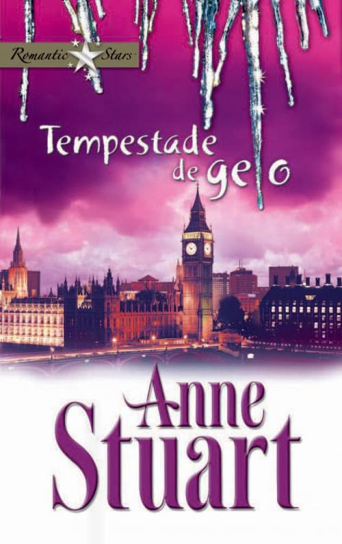 Cover of the book Tempestade de gelo by Anne Stuart, Harlequin, uma divisão de HarperCollins Ibérica, S.A.