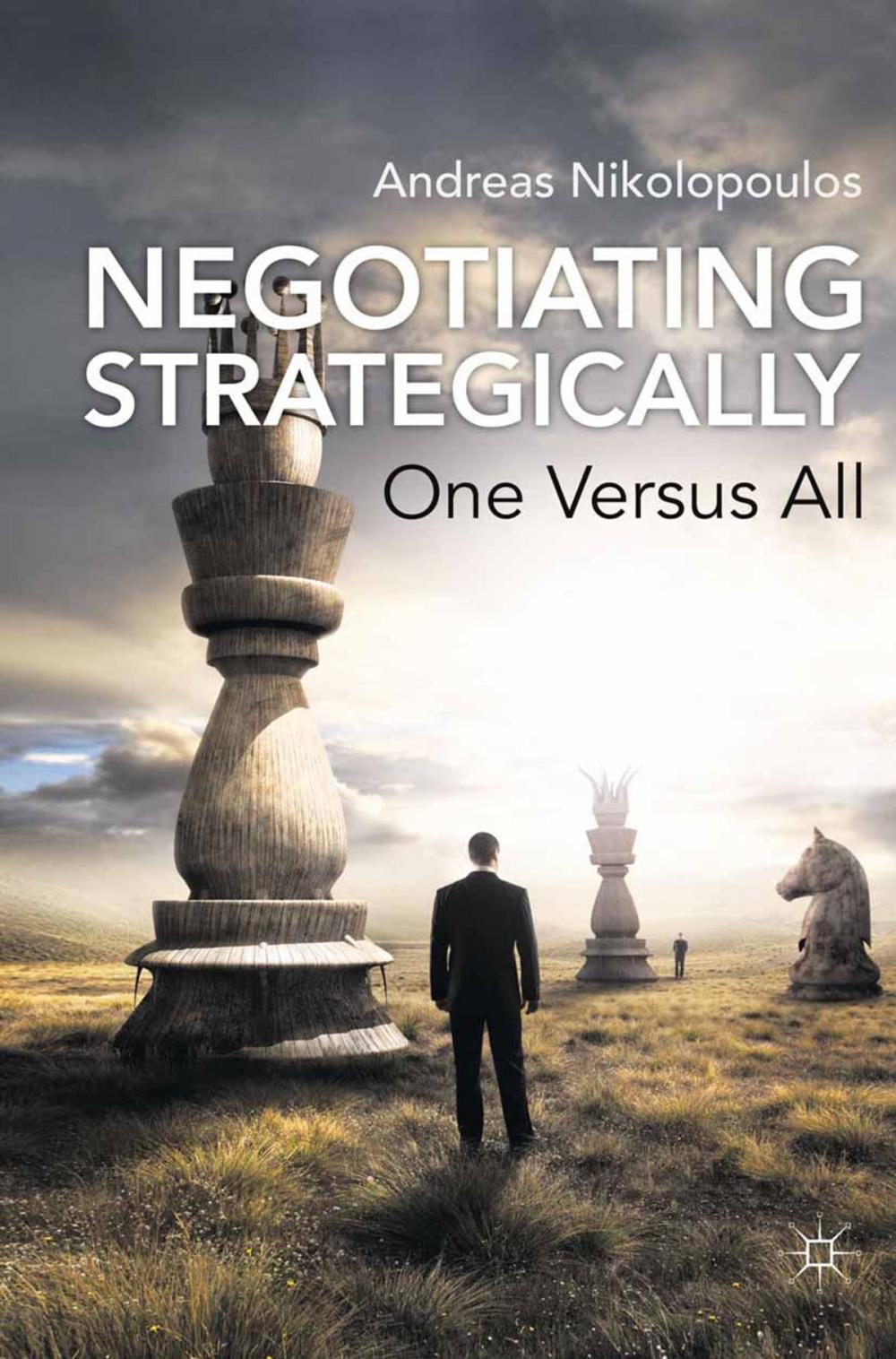 Big bigCover of Negotiating Strategically