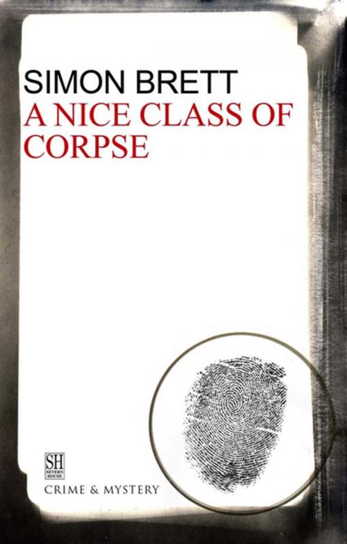 Cover of the book Nice Class of Corpse, A by Simon Brett, Severn House Publishers