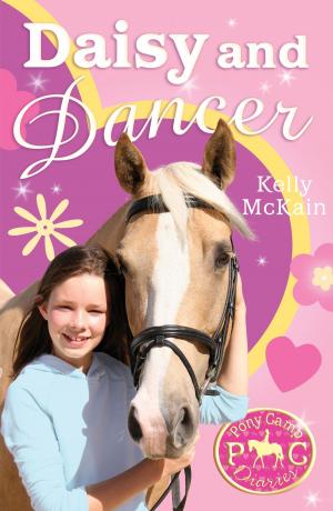 Cover of the book Daisy and Dancer by Tom Nicoll