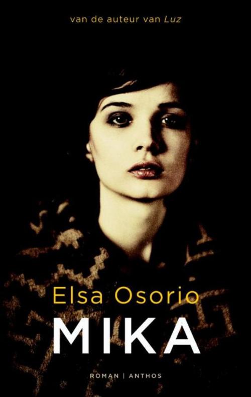 Cover of the book Mika by Elsa Osorio, Ambo/Anthos B.V.