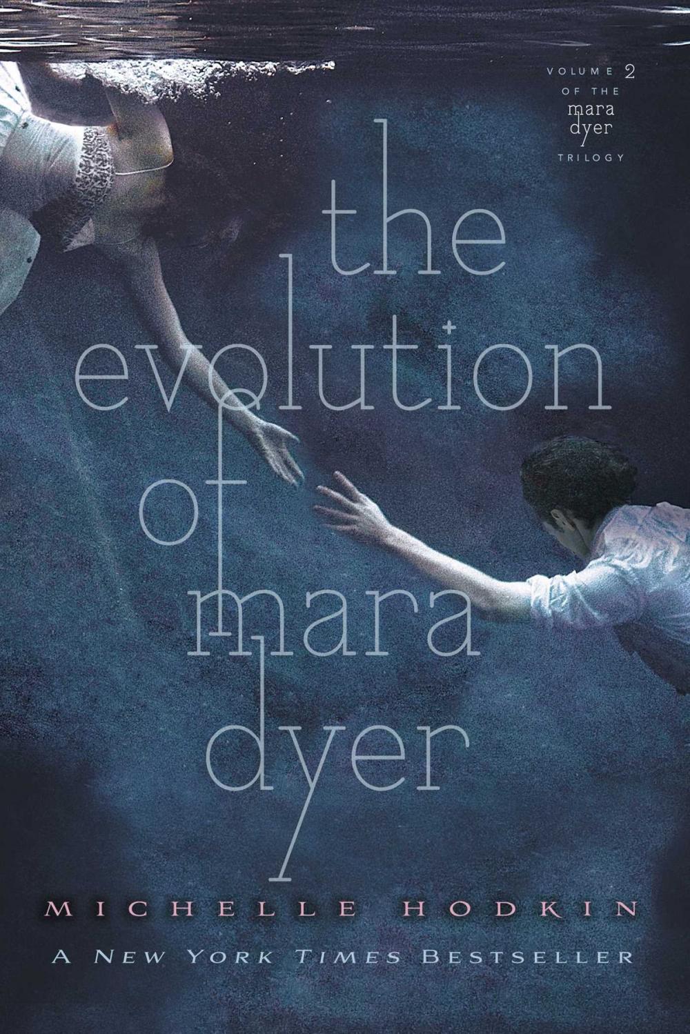 Big bigCover of The Evolution of Mara Dyer