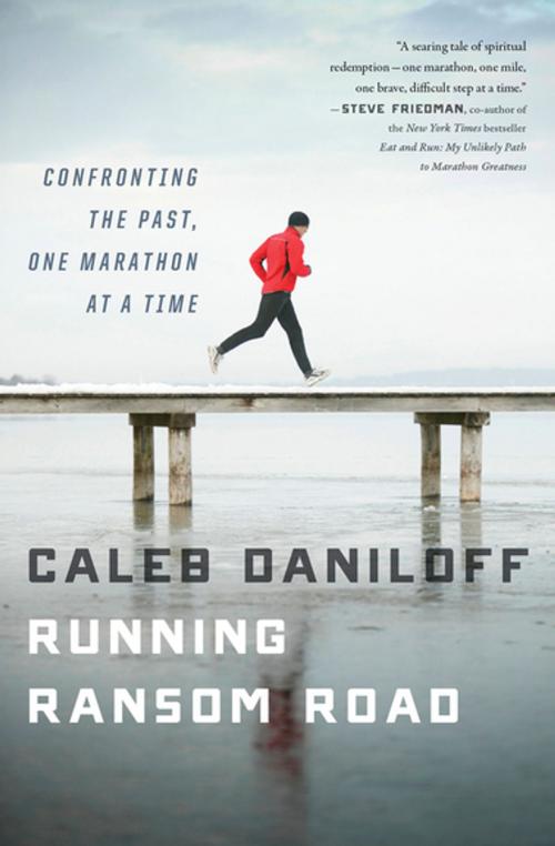 Cover of the book Running Ransom Road by Caleb Daniloff, Houghton Mifflin Harcourt