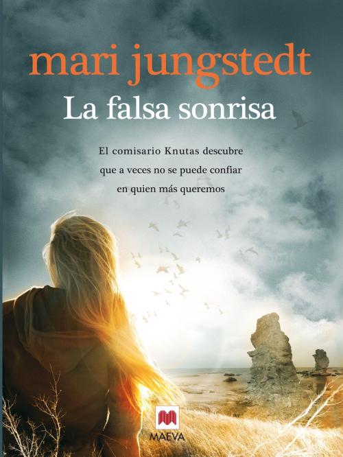 Cover of the book La falsa sonrisa by Mari Jungstedt, Maeva Ediciones