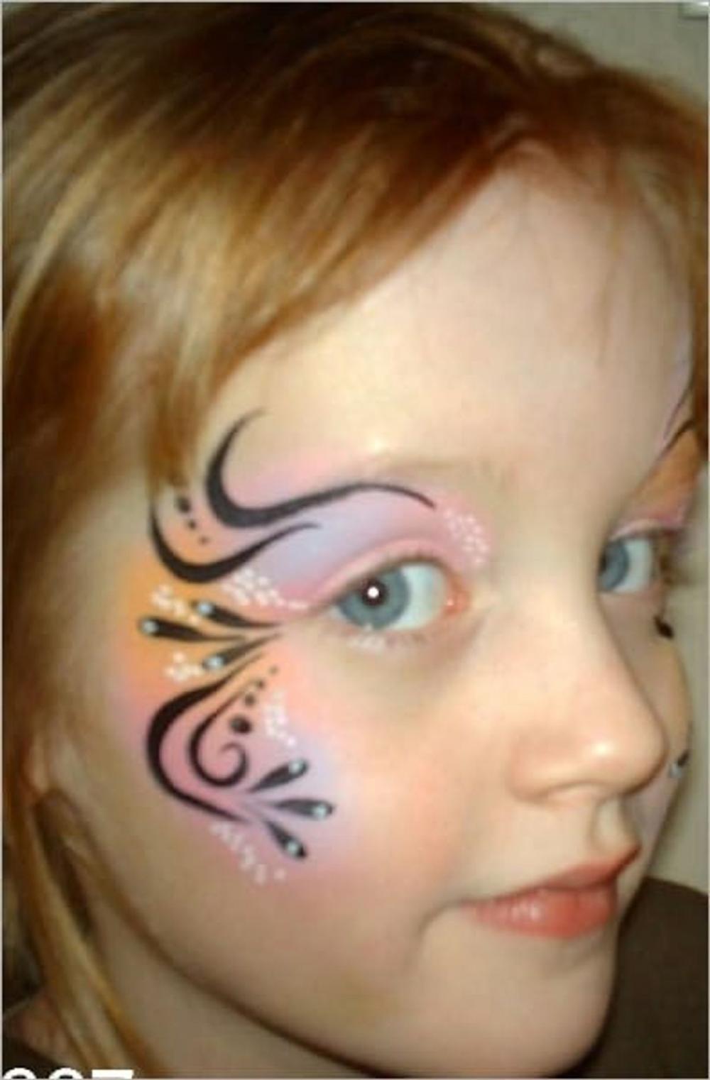 Big bigCover of Face Painting For Beginners: