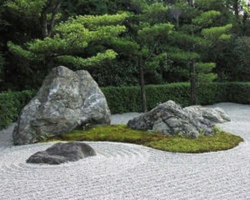 Cover of the book How to Make a Zen Garden by Tom Covert, Axel Publishing