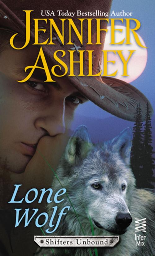 Cover of the book Lone Wolf by Jennifer Ashley, Penguin Publishing Group