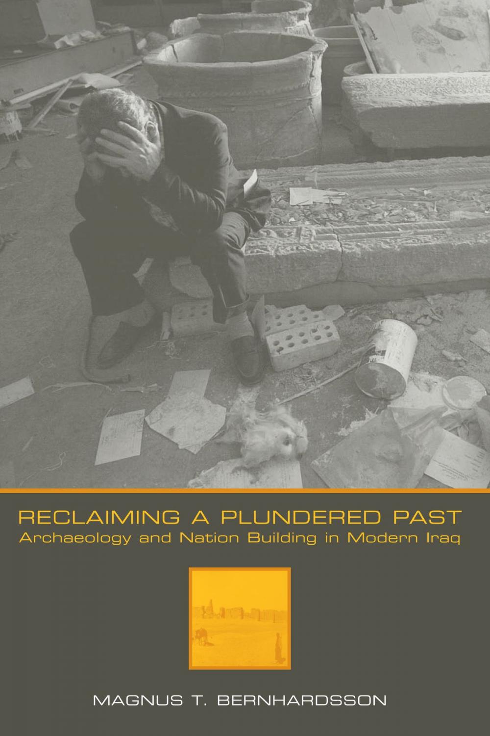 Big bigCover of Reclaiming a Plundered Past