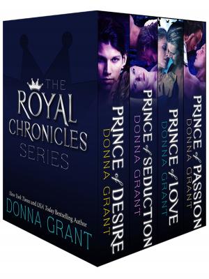 Book cover of The Royal Chronicles Box Set