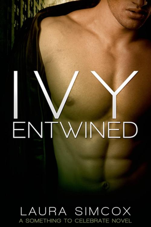 Cover of the book Ivy Entwined by Laura Simcox, Entangled Publishing, LLC