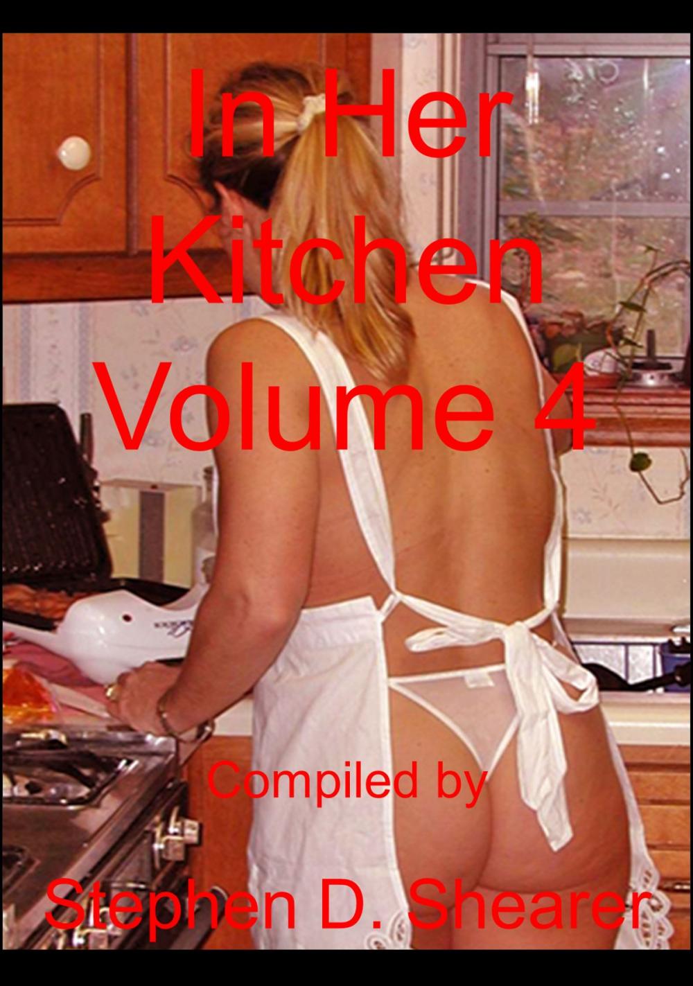 Big bigCover of In Her Kitchen Volume 4