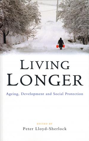 Cover of the book Living Longer by Iman Hashim, Doctor Dorte Thorsen