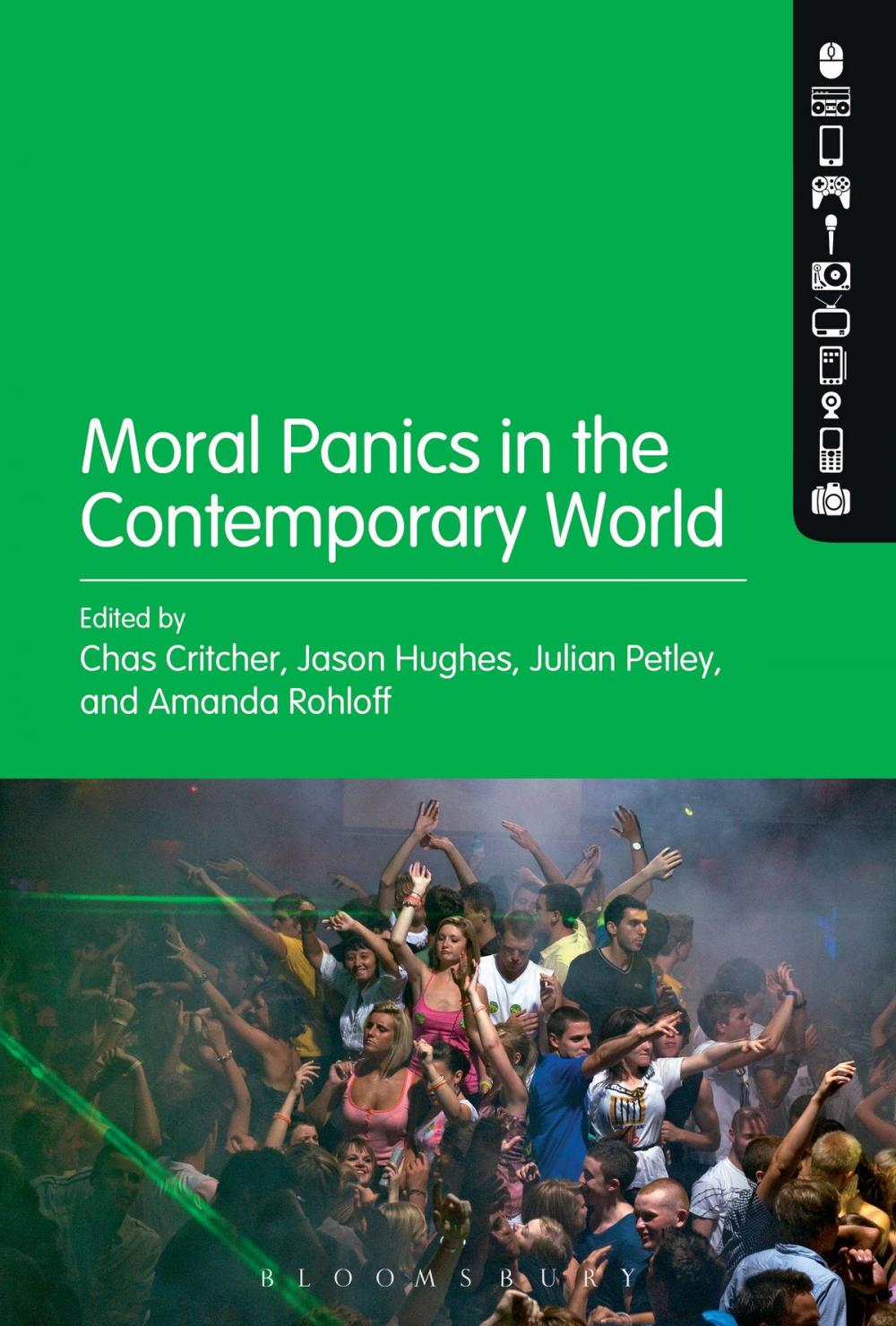 Big bigCover of Moral Panics in the Contemporary World