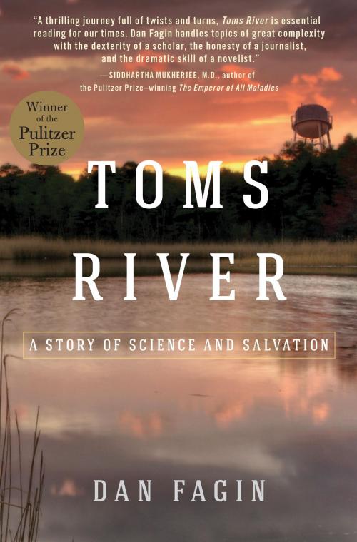 Cover of the book Toms River by Dan Fagin, Random House Publishing Group