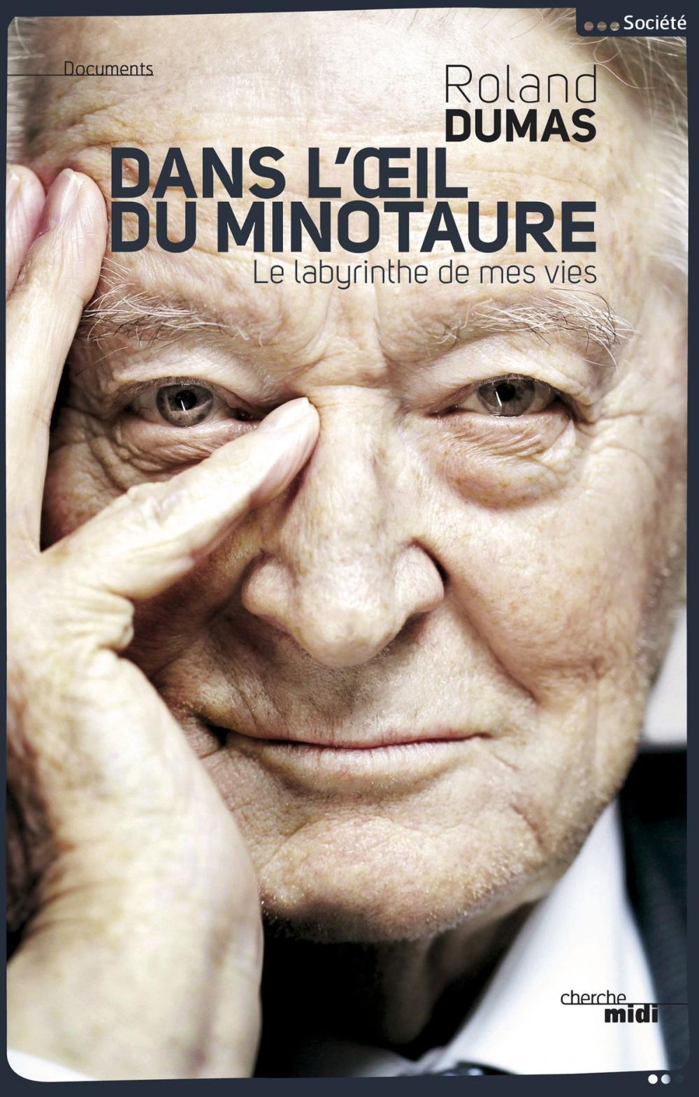 Big bigCover of Dans l'oeil du Minotaure