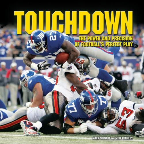 Cover of the book Touchdown by Mike Kennedy, Mark Stewart, Lerner Publishing Group