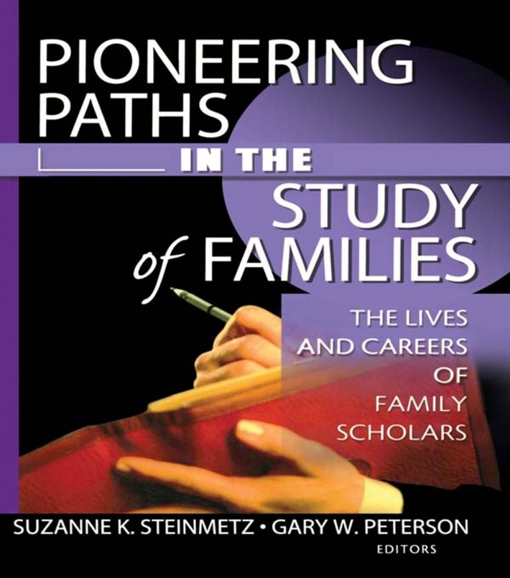 Big bigCover of Pioneering Paths in the Study of Families