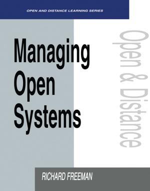 Cover of the book Managing Open Systems by Chris Gifford