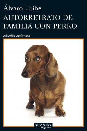 Cover of the book Autorretrato de familia con perro by Jesús Carrasco