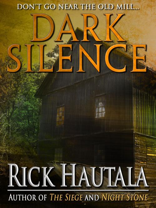 Cover of the book Dark Silence by Rick Hautala, Crossroad Press