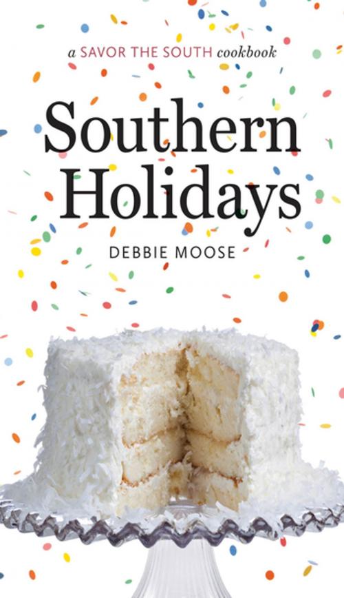 Cover of the book Southern Holidays by Debbie Moose, The University of North Carolina Press