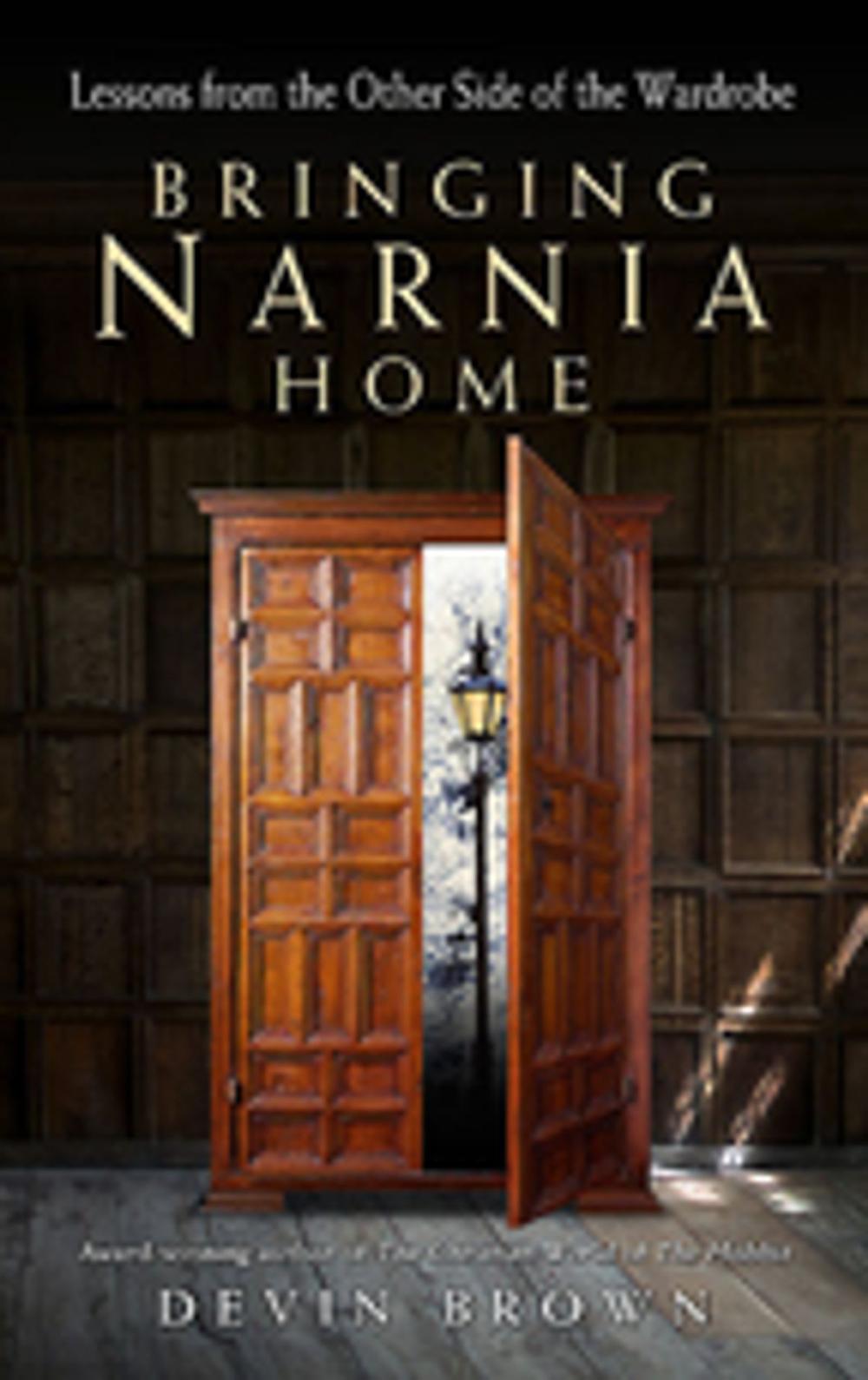 Big bigCover of Bringing Narnia Home