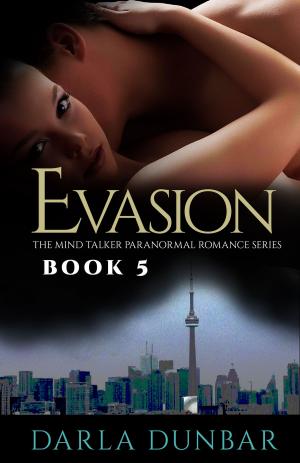 Cover of the book Evasion by J. Annas Walker