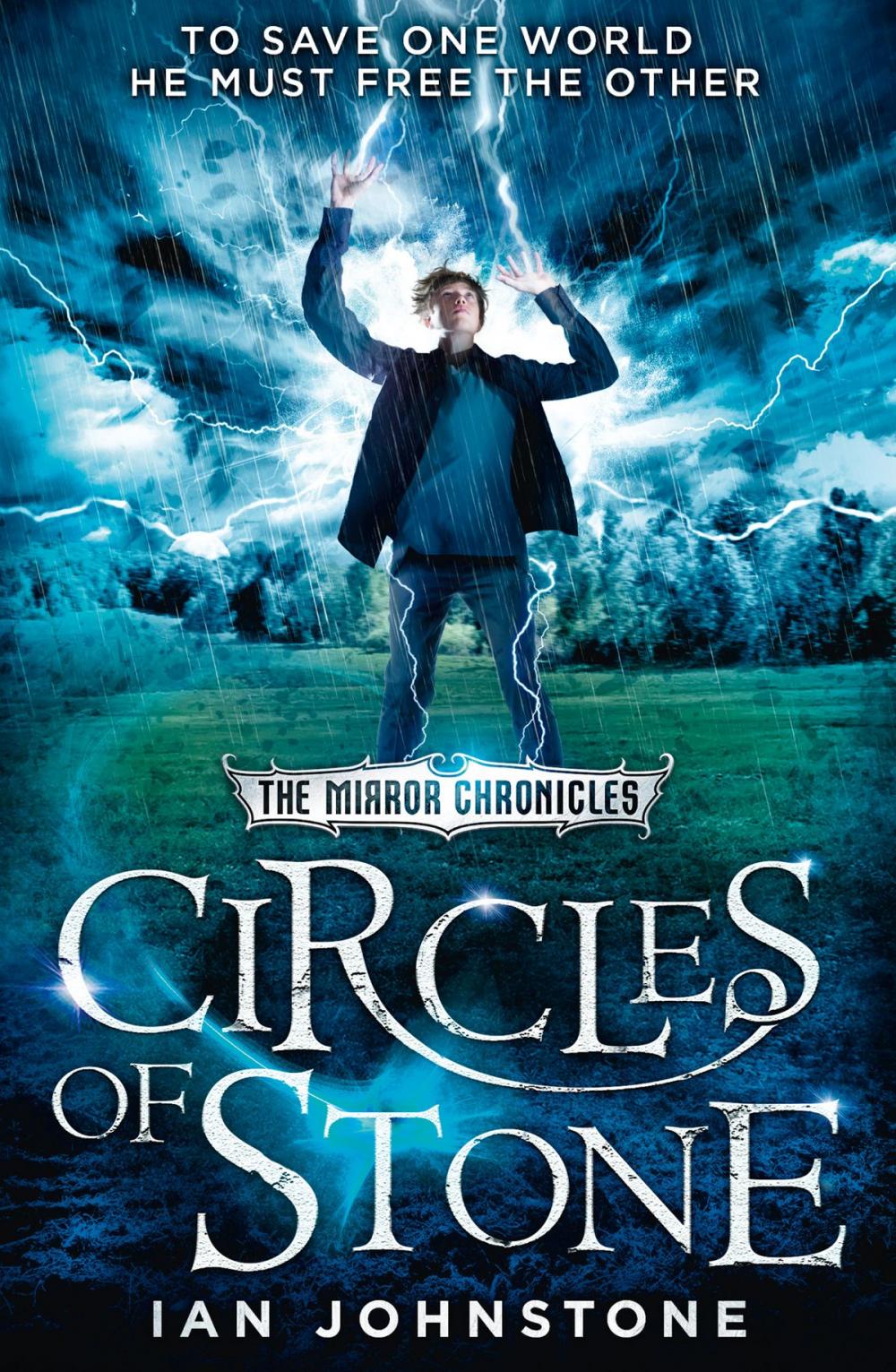 Big bigCover of Circles of Stone (The Mirror Chronicles, Book 2)