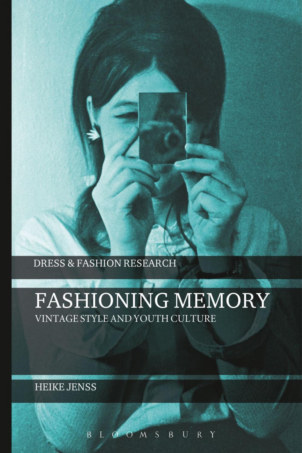 Big bigCover of Fashioning Memory