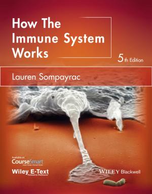 Cover of the book How the Immune System Works by James Richards