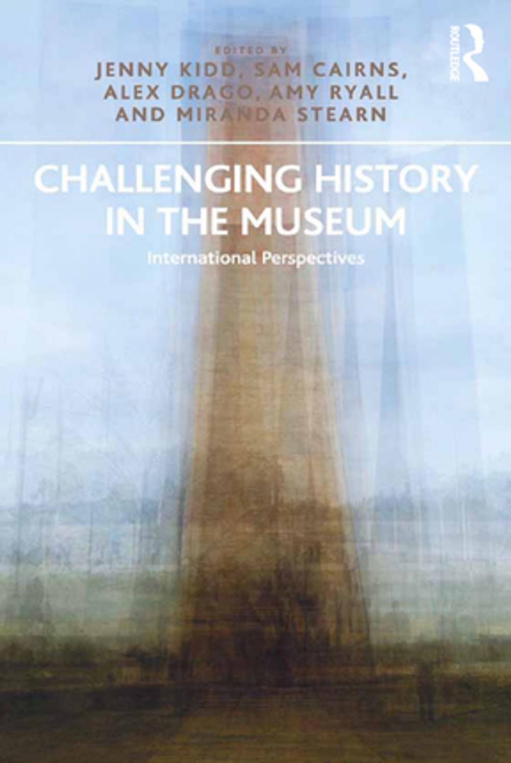 Big bigCover of Challenging History in the Museum