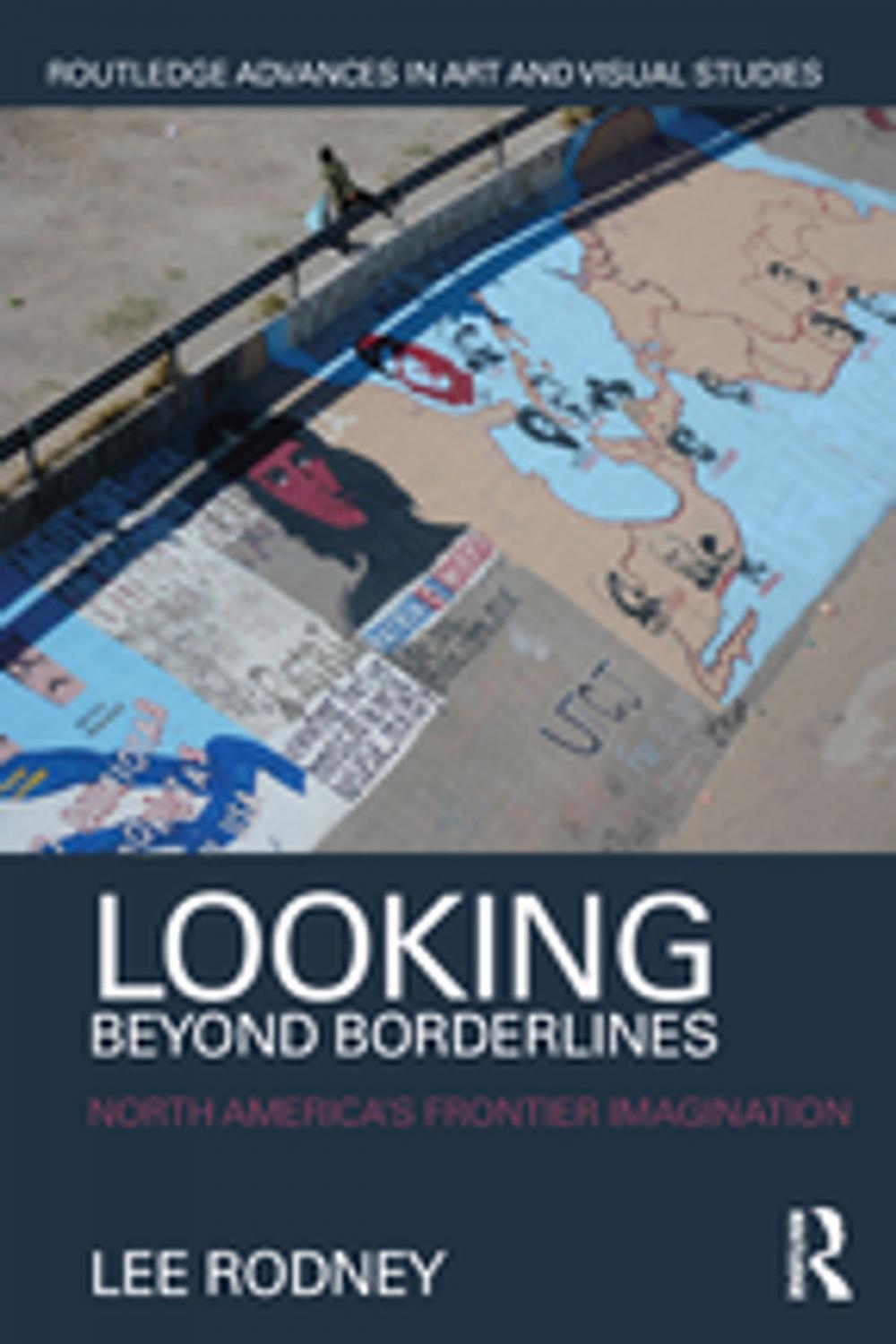 Big bigCover of Looking Beyond Borderlines