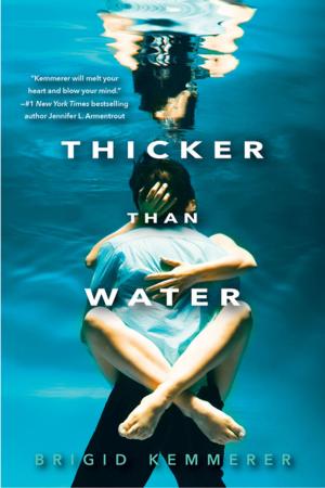 Cover of the book Thicker Than Water by MaryJanice Davidson