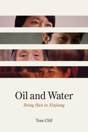Cover of the book Oil and Water by Jonathan Silvertown